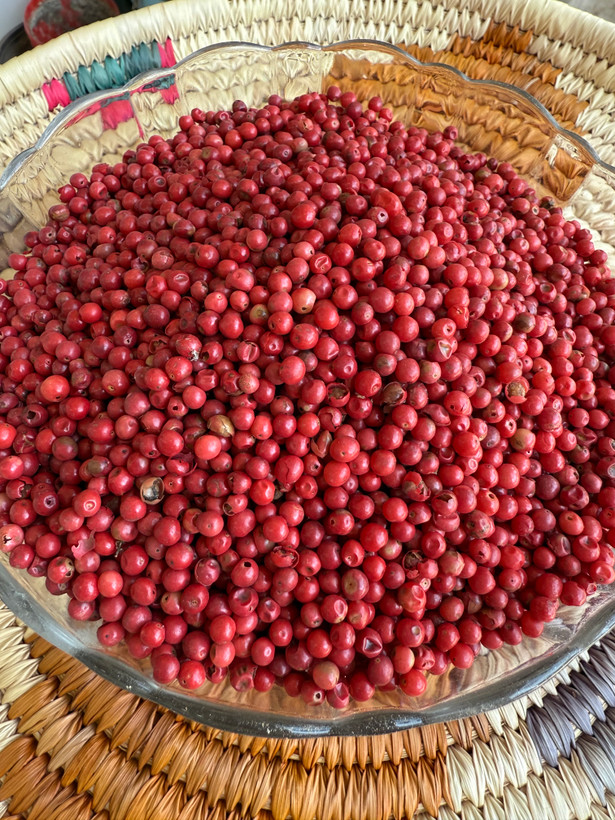 فلفل صورتی برزیلی (۱ سیر)